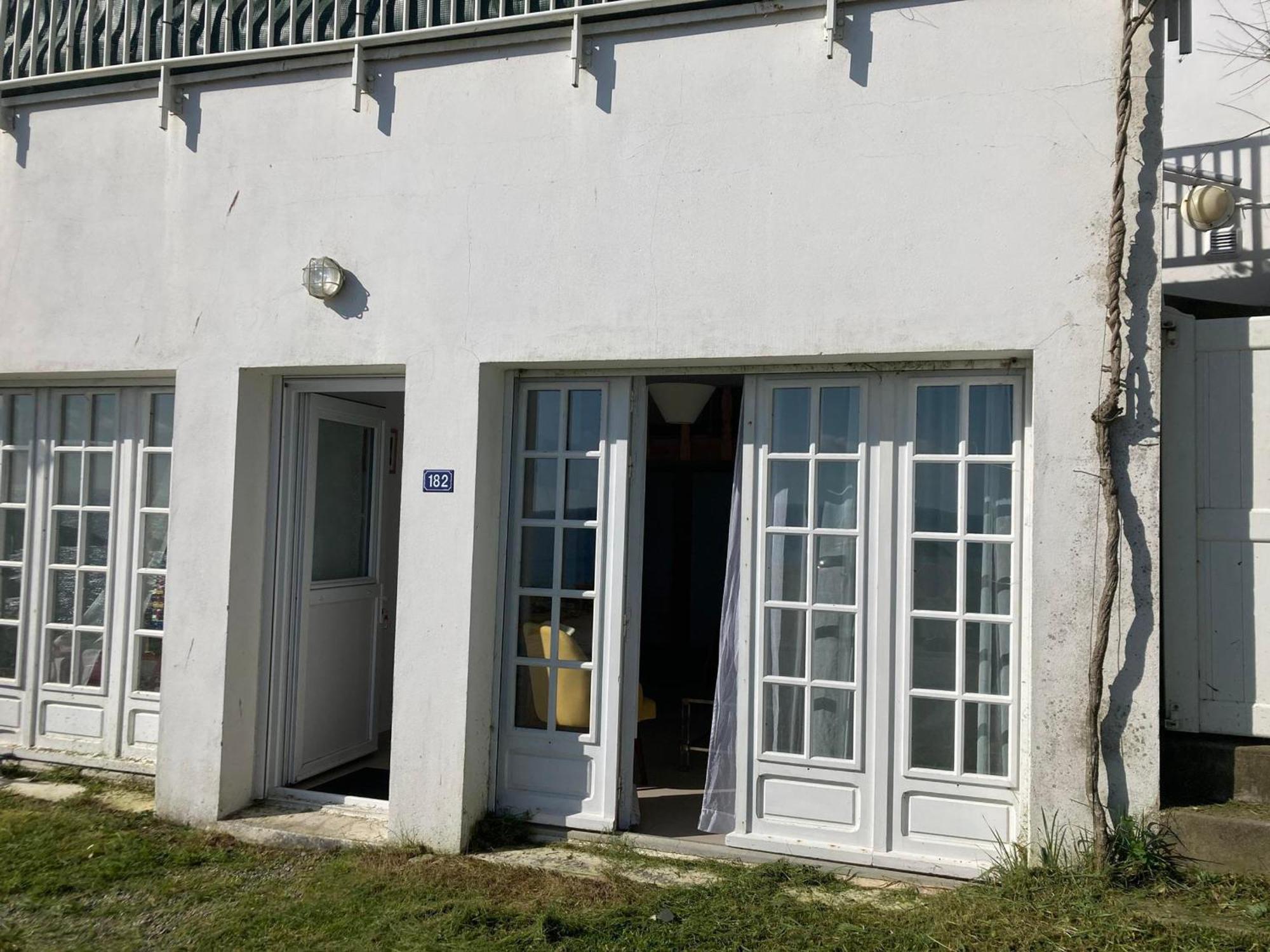 Studio Le Palais, 1 pièce, 4 personnes - FR-1-418-93 Extérieur photo